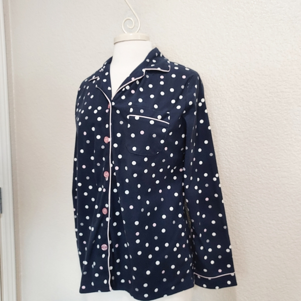 ⭐️5/$20 White Mark Blue & White Polka Dot Button Sleep Top Size Medium - Picture 4 of 10